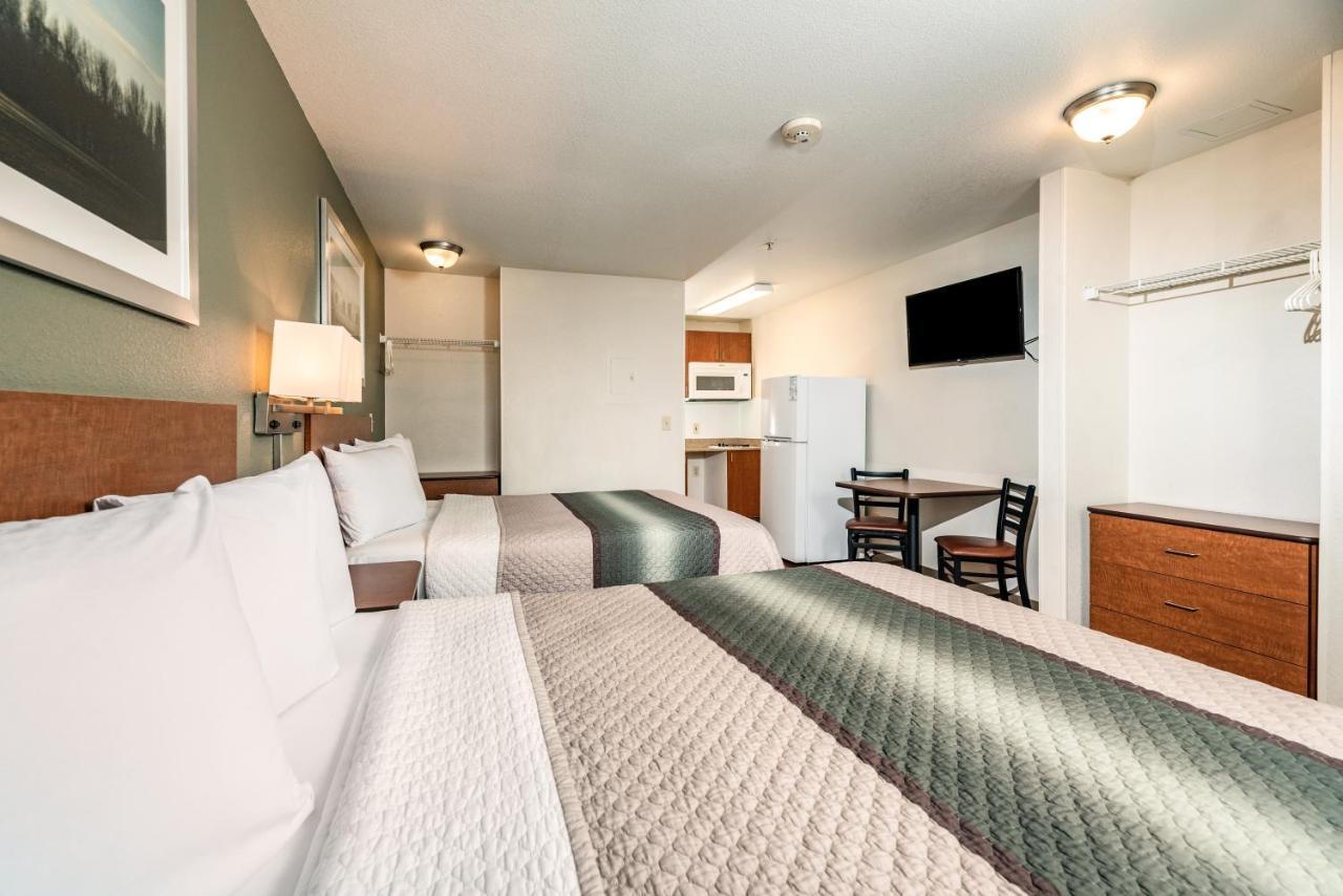 Hometowne Studios By Red Roof Fresno - West Exteriér fotografie